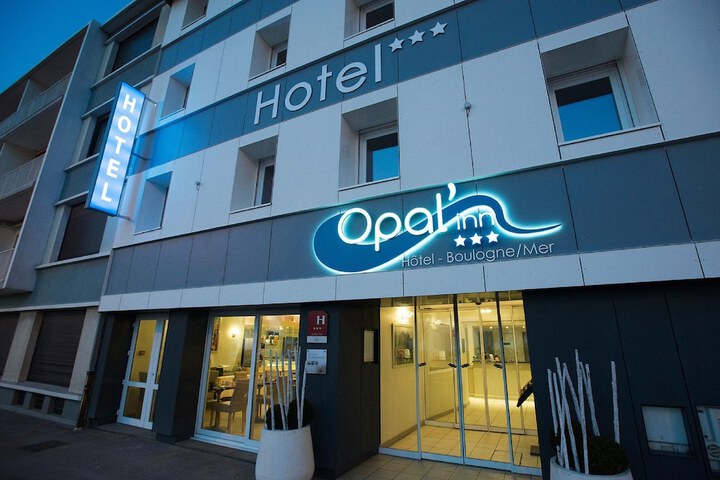 Hotel 30 of 43