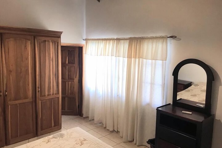 Room 6 of 49
