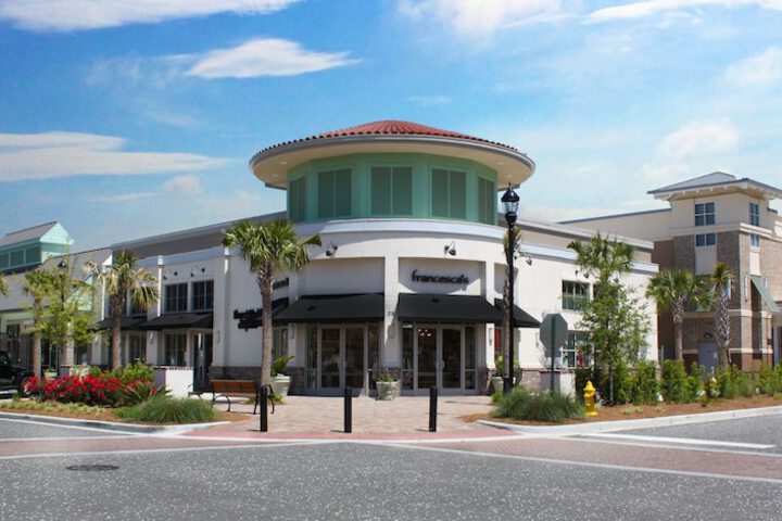 Shopping mall