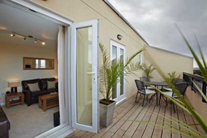 Sundeck 22 of 22