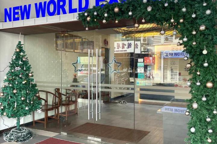 Exterior of New World Express Motel