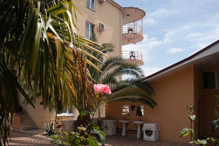 Hotel 4 of 62