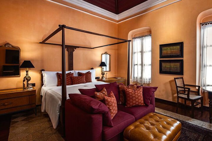 Room 10 of 45