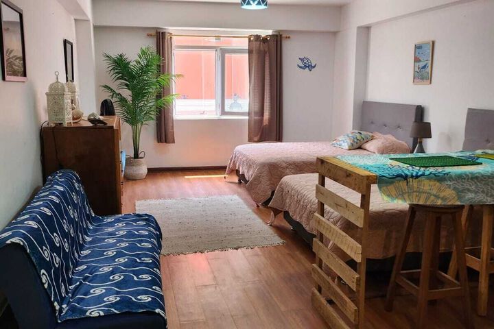 Room 11 of 17