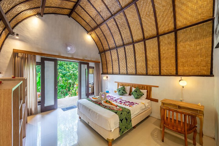 Room 3 of 36
