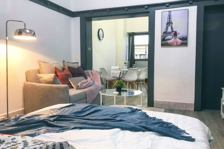 Room 31 of 83