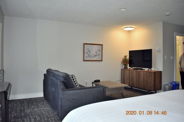Room 13 of 70