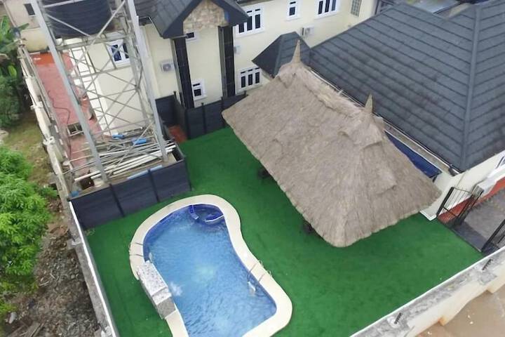 Pool 13 of 25