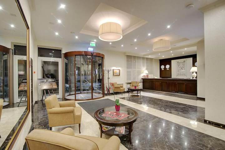 Lobby Photos