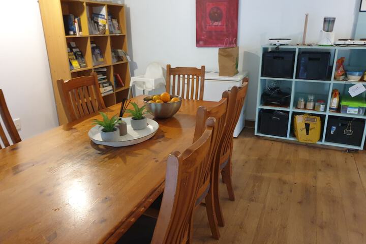 Room 4 of 23