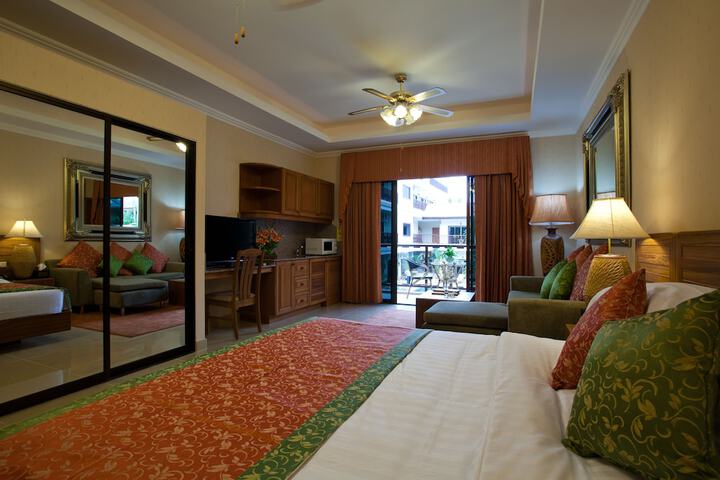 Room 30 of 60