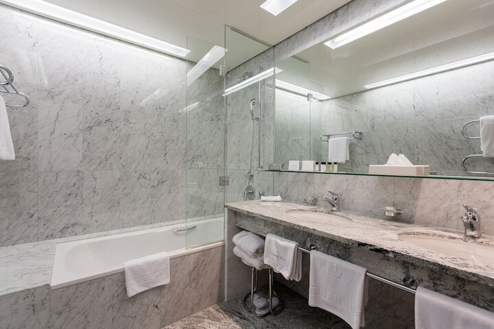 Bath Photo
