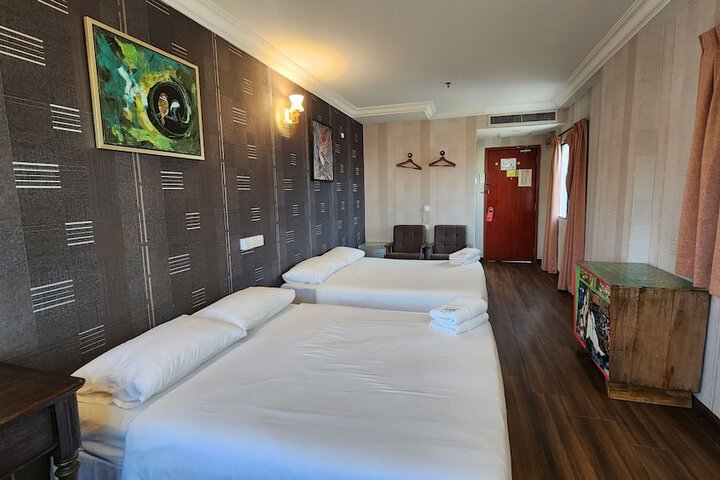 Room 57 of 82