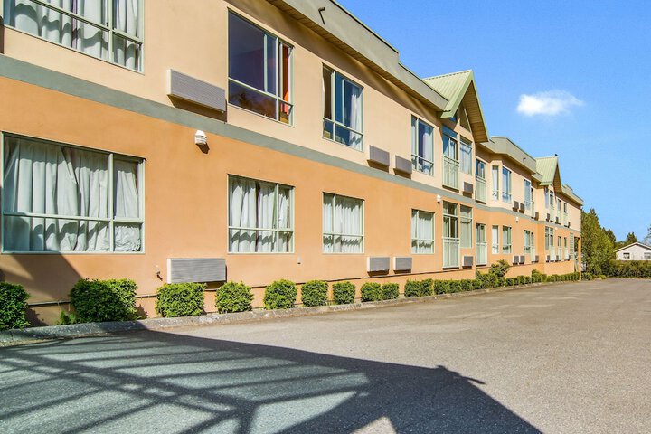 Hotel 19 of 27