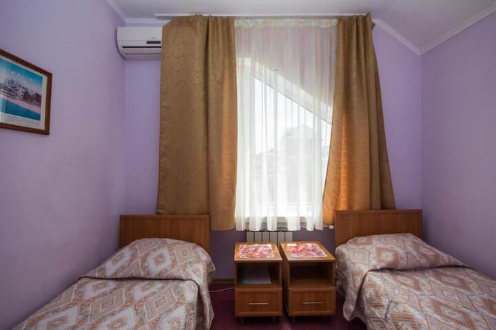 Room 3 of 26