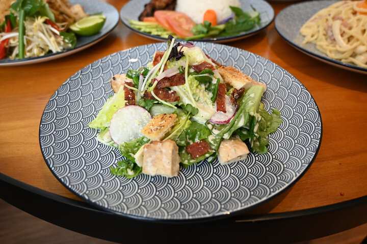 Dining 82 of 96
