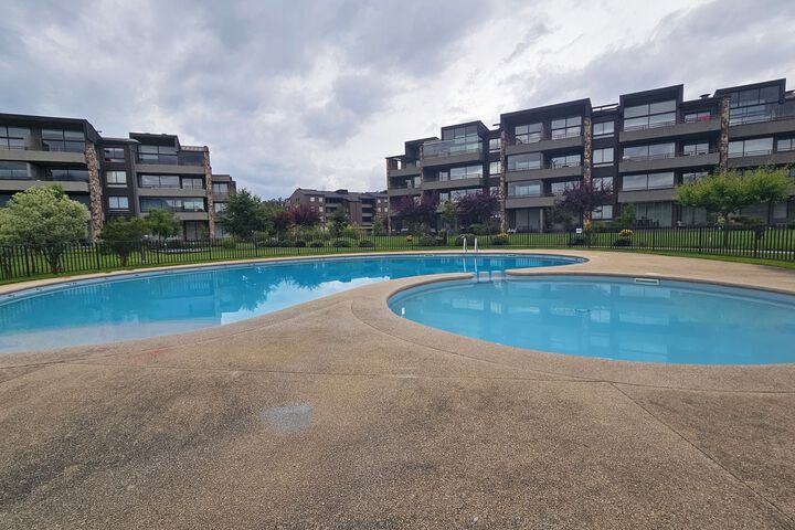 Pool 9 of 19