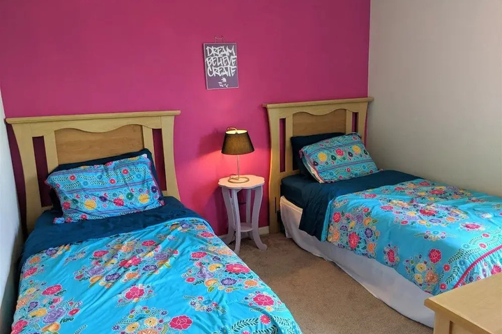 Room 4 of 19