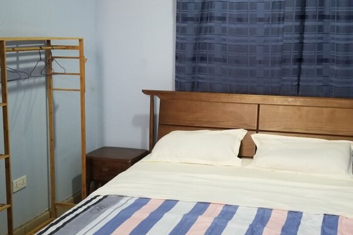 Room 6 of 23