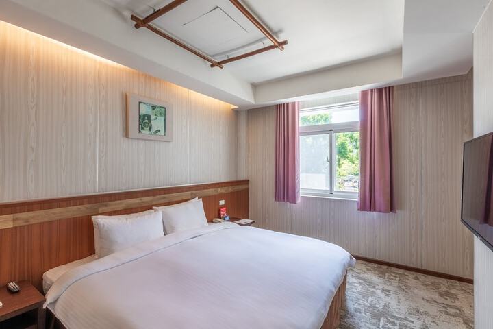 Room 15 of 70