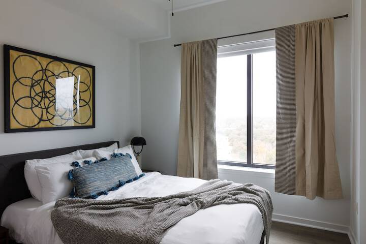 Room 6 of 31