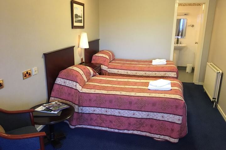 Room 36 of 118