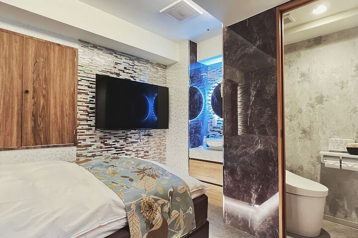 Room 14 of 31