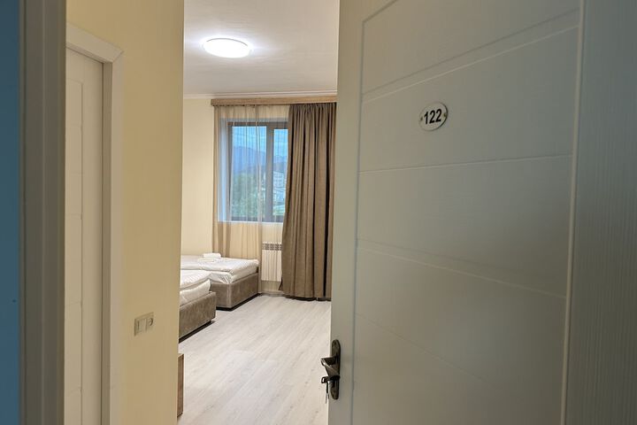 Hotel 4 of 39