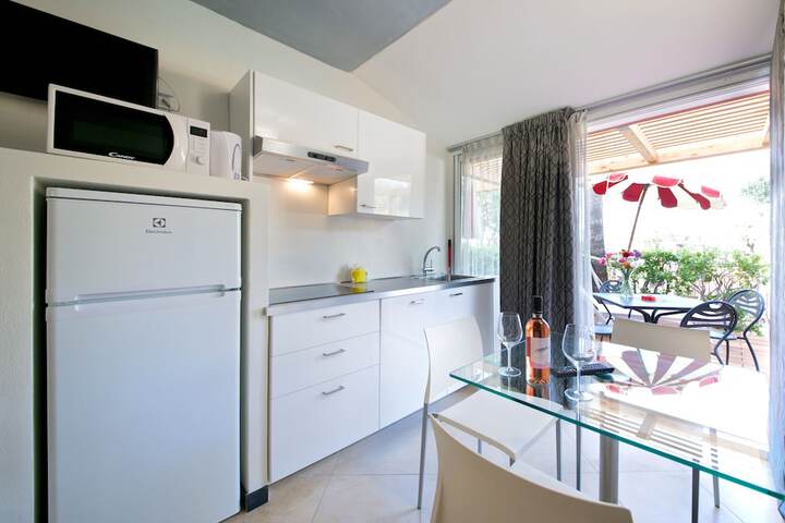 Private kitchenette