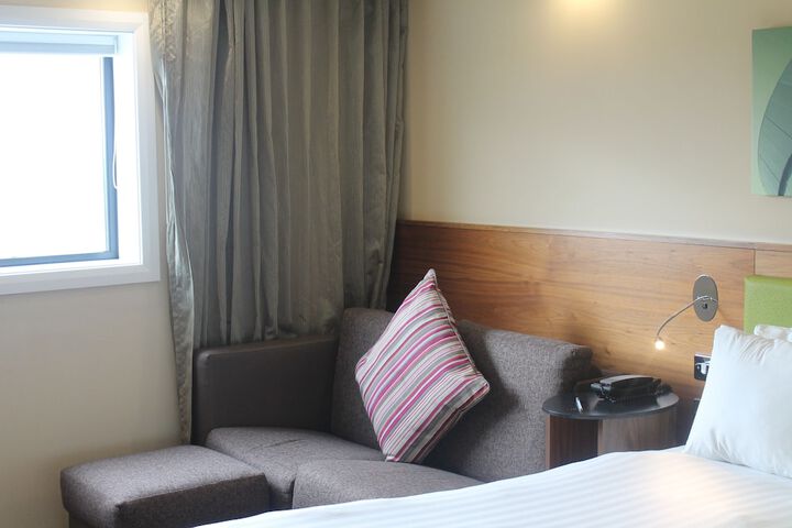 Room 7 of 29