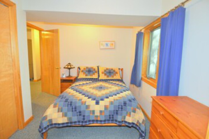 Hotel 27 of 38