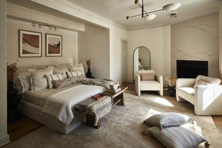 Room 15 of 72