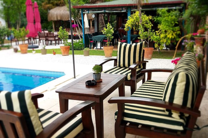 Pool Hotel