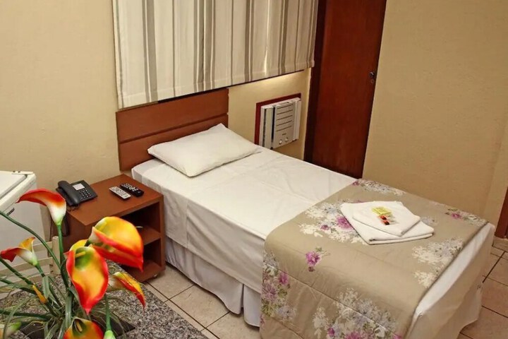 Room 12 of 13