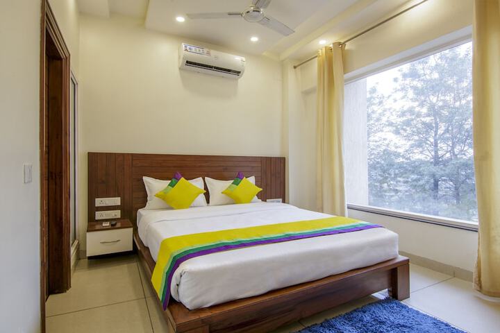 Itsy Hotels GM Residency