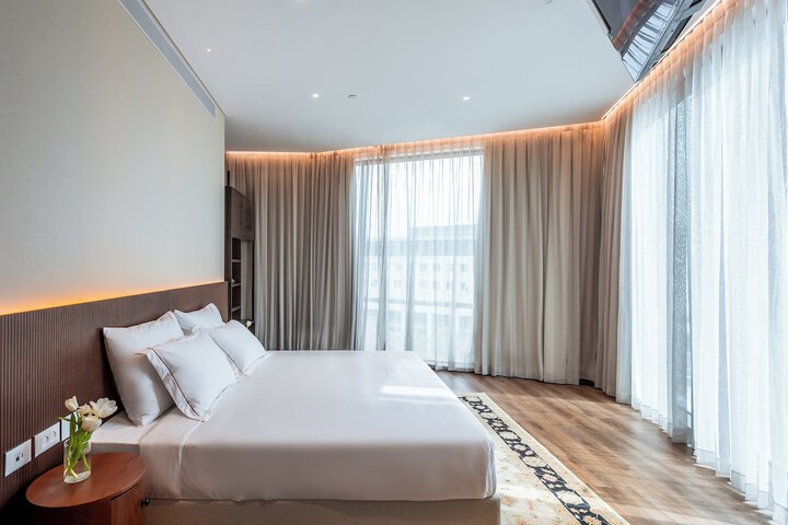 Room 4 of 22