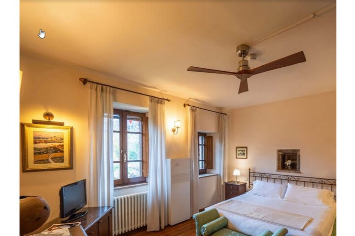 Room 43 of 101