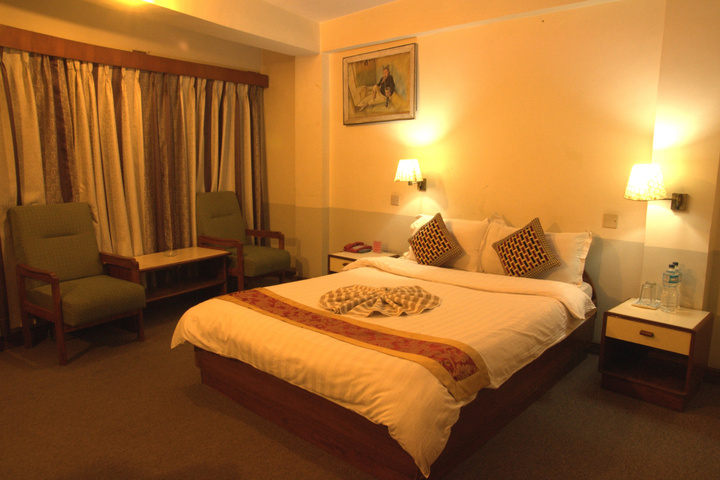 Room 34 of 34