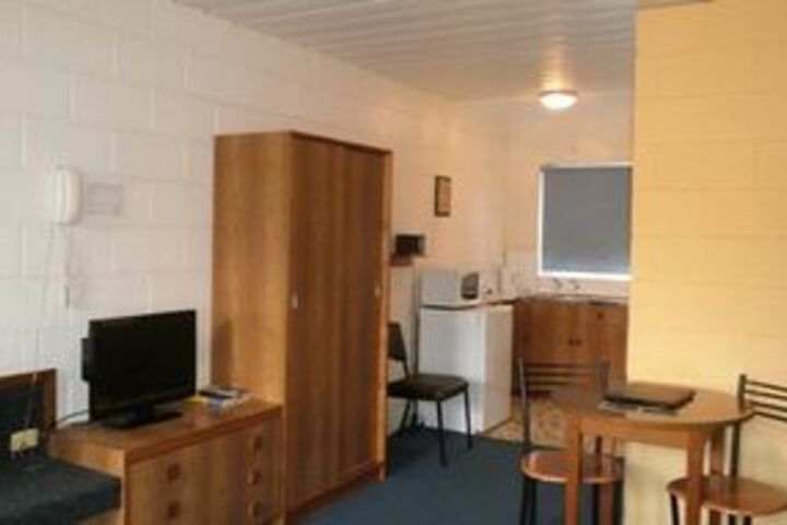 Room 15 of 43