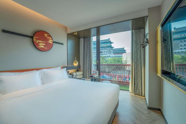 Room 47 of 52
