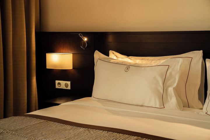 Room 15 of 75
