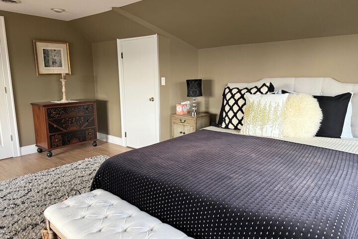 Room 7 of 54