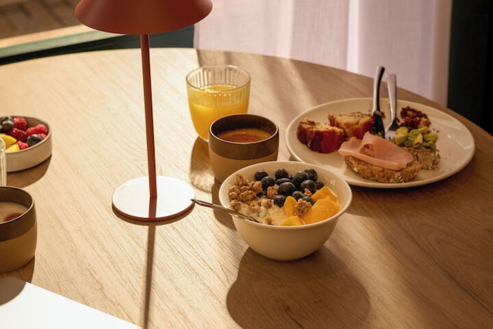 Breakfast/Coffee Service 66 of 75