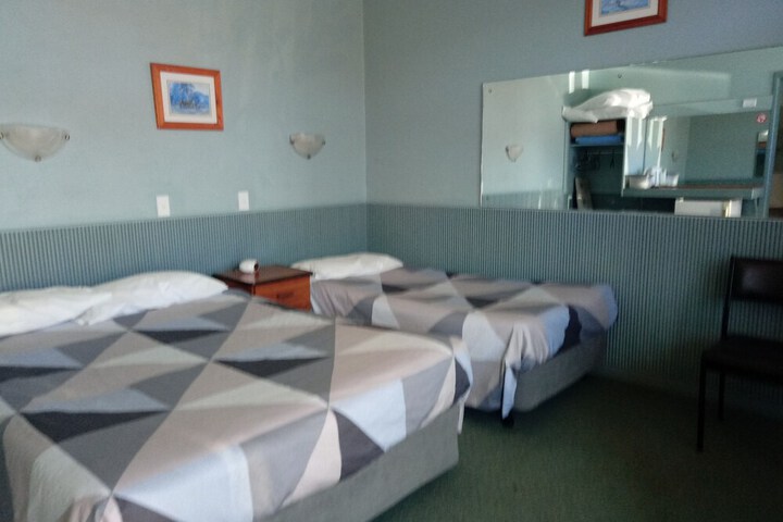 Room 12 of 31
