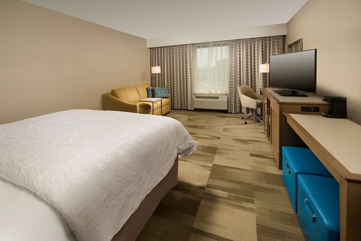 Room 9 of 23
