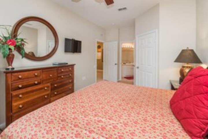Room 26 of 27