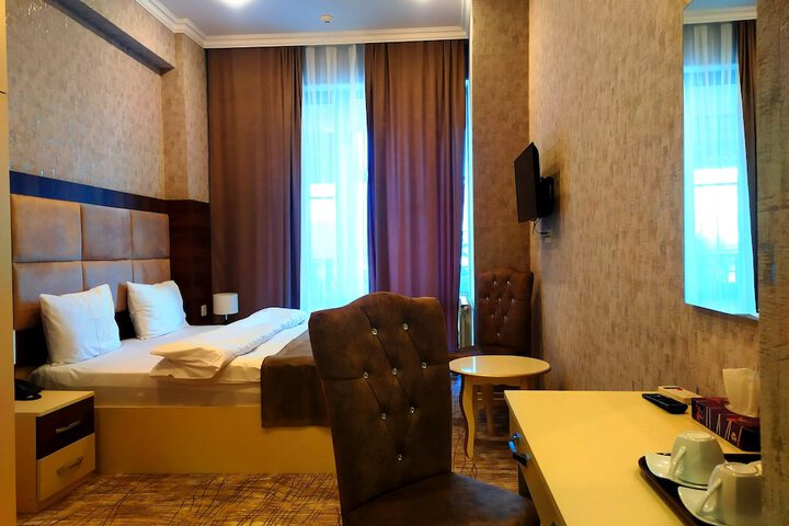 Room 14 of 59