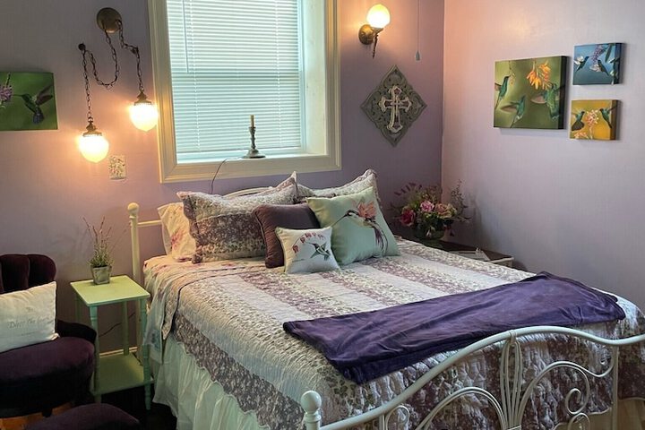 Room 10 of 49