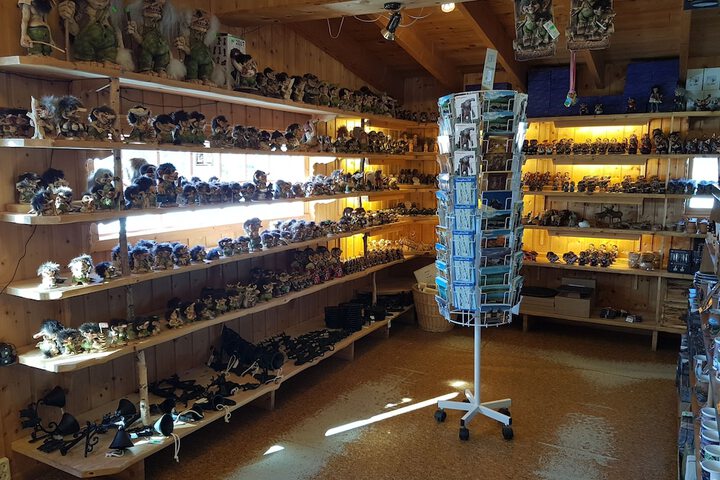 Gift Shop 84 of 103