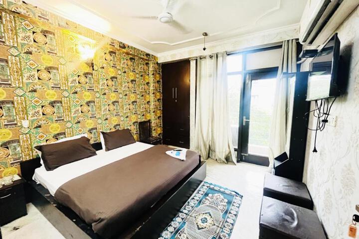 Roomshala 047 Hotel Jagannath